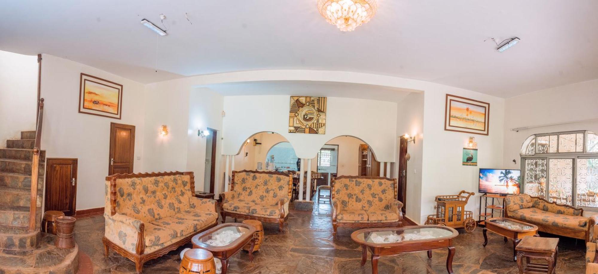 Kijani Cottages In Diani Диани-Бич Экстерьер фото